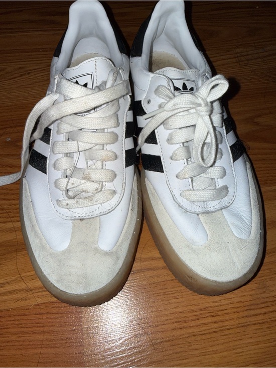 adidas Shoes - adidas White and Black sambae
